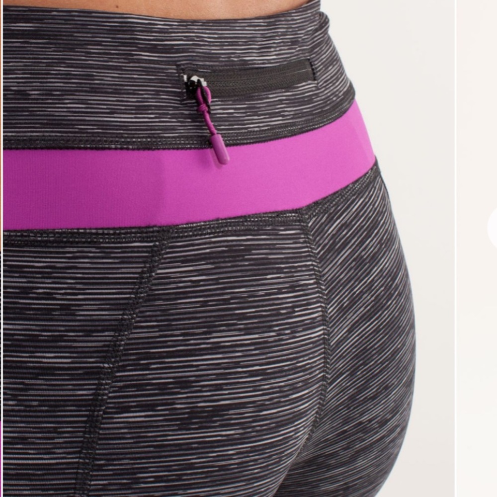 Lululemon Inspire Crop II  - Grey / purple